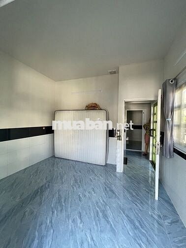 NHÀ 2 TẦNG - GIÁP QUẬN 6 - DT ; 5 X 10 - GIÁ NHỈNH ; 3 TỶ