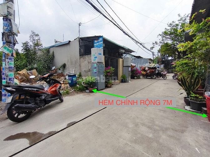 Bán lô đất 2 mặt tiền DT 1321m2 full thổ cư, kdc hiện hữu thông thoáng