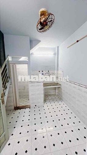 Bán nhà SHR nhỏ xinh Đoàn Văn Bơ – trệt lầu – giá 1.4 tỷ