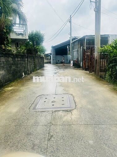 BÁN ĐẤT THỔ DT( 5*23) 1 SẸC ĐƯỜNG THỊ TRẤN TÂN HIỆP, SÁT THỊ TRẤN HM