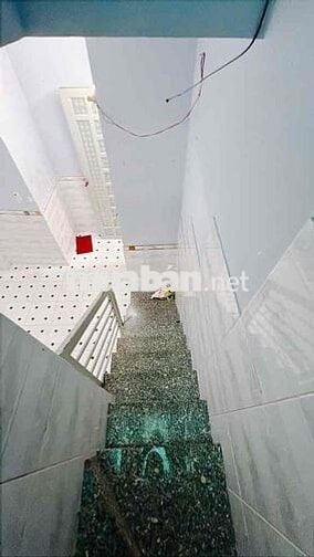 Bán nhà SHR nhỏ xinh Đoàn Văn Bơ – trệt lầu – giá 1.4 tỷ