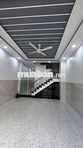 Cần cho thuê nhà 111/2A Phạm Văn Bạch P.15 Q.Tân Bình