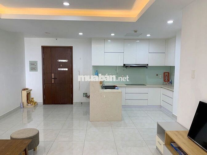 Cần bán căn hộ Remax Plaza Đ/C 20 Phạm Đình Hổ