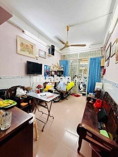 HIẾM CƯ  XÁ ĐÔ THÀNH HẺM 5M THÔNG KLGQH 30M2 3TẦNG 3PN