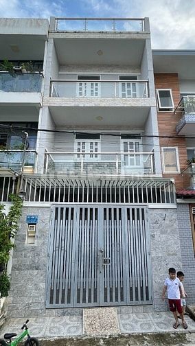 Bán Nhà Quận 9 HXH Gò Cát, Phú Hữu. DT:151,4m2, 4PN chỉ 5,6tỷ