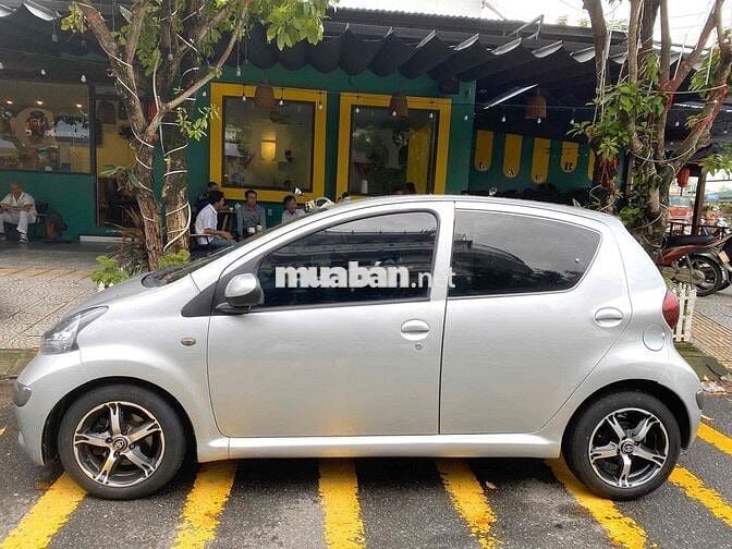 aygo 2006 nhập khẩu tự đôngh