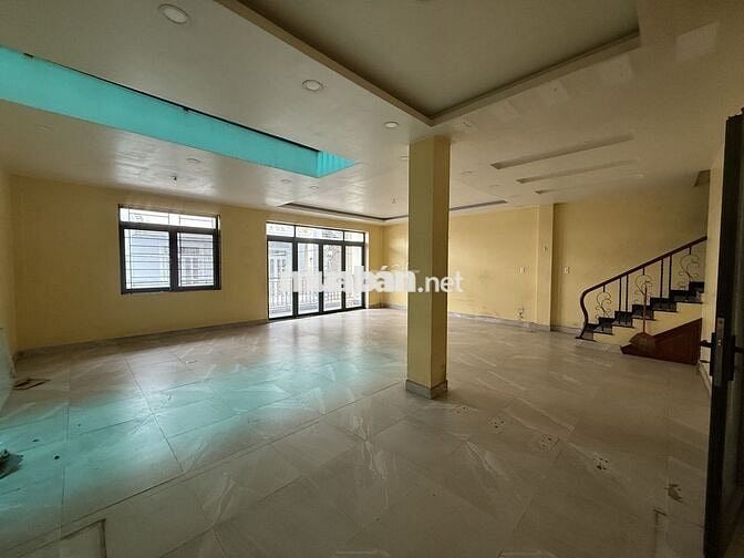 Ngân hàng thanh lý bán nhà KDC đồng bộ, P Linh Tây, TP Thủ Đức, TPHCM