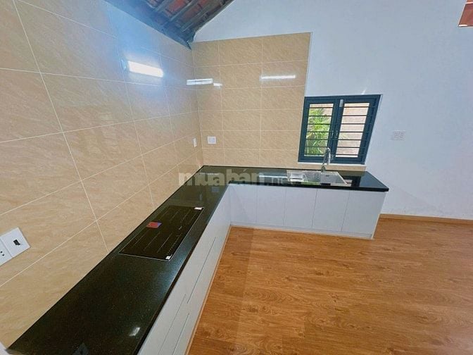 NHÀ CẤP 4 MỚI - DIỆN TÍCH LỚN - TT THANH KHÊ