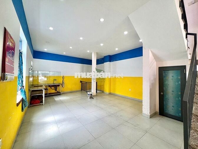 CHO THUÊ NHÀ KINH DOANH MẶT ĐƯỜNG LÊ HỒNG PHONG GIÁ 20 TRIỆU/THÁNG