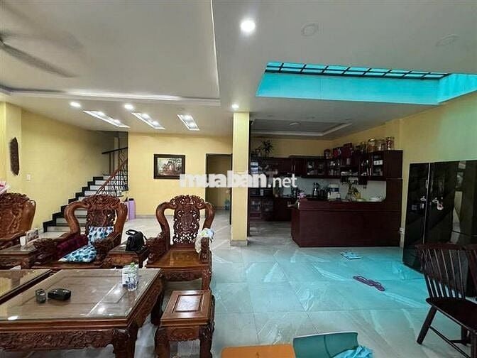 Ngân hàng thanh lý bán nhà KDC đồng bộ, P Linh Tây, TP Thủ Đức, TPHCM