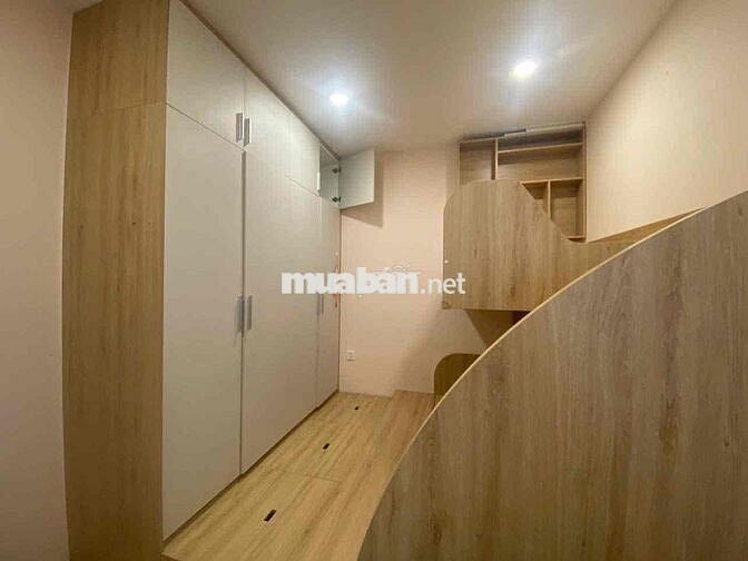 CHO THUÊ 2PN EMERALD CÓ KHO NHÀ ĐẸP - FULL NỘI THẤT