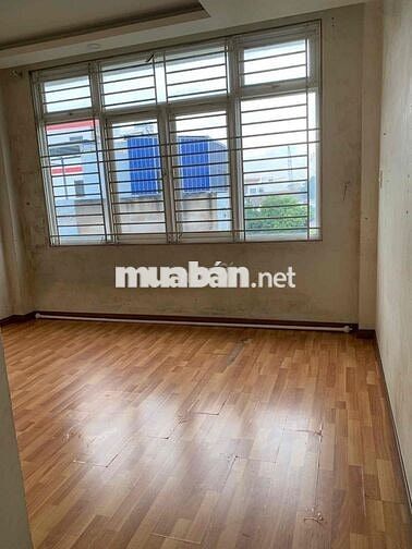 NHÀ GẦN LÀNG ĐẠI HỌC ĐƯỜNG 8 PHƯỜNG LINH XUÂN  4X17M 3 LẦU 4PN 5WC