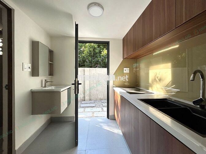 DUPLEX SÂN VƯỜN – 596 LÊ VĂN HIẾN ✨