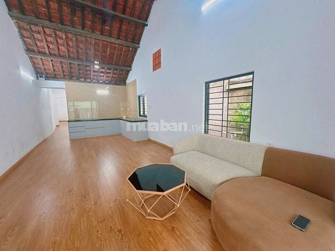 NHÀ CẤP 4 MỚI - DIỆN TÍCH LỚN - TT THANH KHÊ