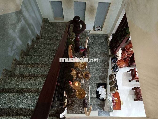 Nhà 1 xẹt ngay cầu Bà Tàng Phạm Thế Hiển. Giá 5 tỷ 5