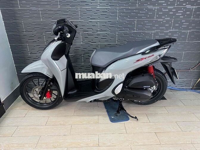 Honda SH mode 2025 Xám Xi măng Bs Sài Gòn