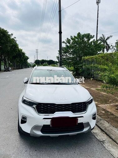 Kia Sonet 2022 Luxury 1.5 AT - 29000 km