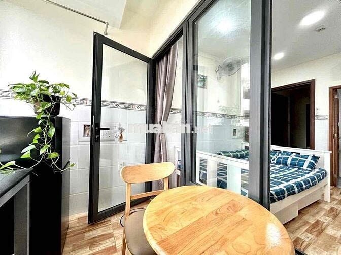 ⚜️Căn Hộ 1PN Tách Bếp Full Nội Thất Máy Giặt Riêng Ngay Nguyễn Xí