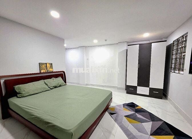 CHDV quận 11. Full nội thất - thang máy, PCCC