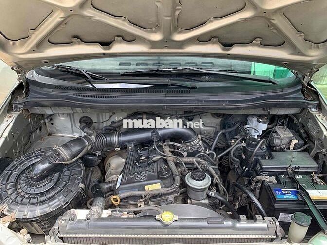 Toyota INNOVA 2.0G 2008 màu bạc