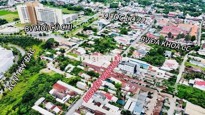CHÚ NAM GỬI BÁN GIÚP LÔ ĐẤT 210M2 NGANG 10M SAU LƯNG BV ĐA KHOA CỦ CHI