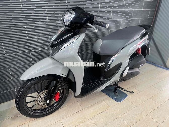 Honda SH mode 2025 Xám Xi măng Bs Sài Gòn