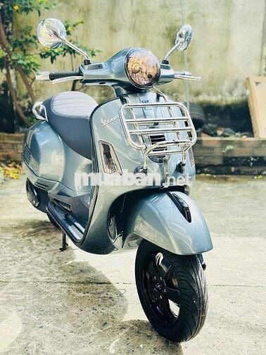 VESPA GTS 125CC 4V PHUN XĂNG SUPPER NHẬP Ý