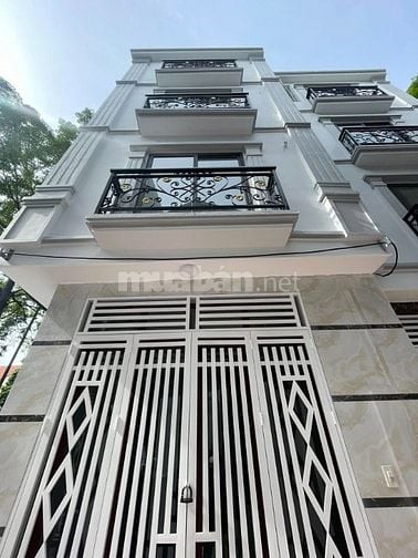 Bán căn nhà mặt ngõ Phố An Thắng , Biên Giang, Hà Đông.