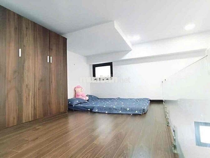 CĂN HỘ CÓ GÁC CAO BAN CÔNG RỘNG 40m2 Ở NGUYỄN HỮU CẢNH GIÁP Q1 Q3