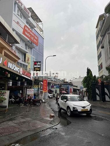 1 ĐỜI CHỦ- HIẾM LÔ GÓC HẺM XE TẢI SÁT MẶT TIỀN - PHÙ HỢP XÂY CHDV MỚI