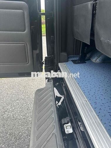 Bán Traánit 16c sx 2022 đi 2.1 van