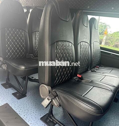 Bán Traánit 16c sx 2022 đi 2.1 van