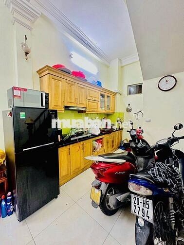 BÁN NHÀ THỤY KHUÊ – 4 TẦNG – GẦN PHỐ – CHỈ 6.85 TỶ – TÂY HỒ