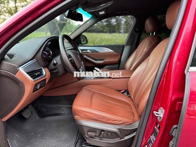 Lux SA Premium 2019 đi 40.000km đẹp xuất sắc