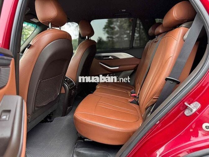 Lux SA Premium 2019 đi 40.000km đẹp xuất sắc