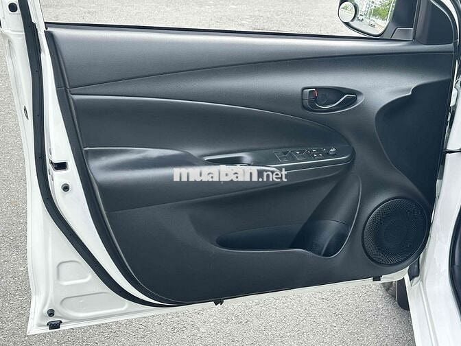 Bán Vios E 2022 1.5 số sàn