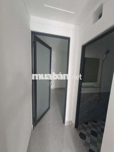 Nhà đẹp đúc 1 lầu, 2 phòng ngủ, 2 toilet