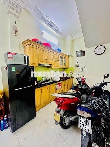 BÁN NHÀ THỤY KHUÊ – 4 TẦNG – GẦN PHỐ – CHỈ 6.85 TỶ – TÂY HỒ