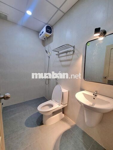 Căn Hộ Cho Thuê Ban Công Thoáng Full NT