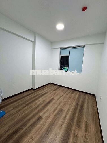 (7314) iris tower, bao sổ hồng 1,6 tỷ. Thuê 8 triệu/ th. Nhận ký gửi