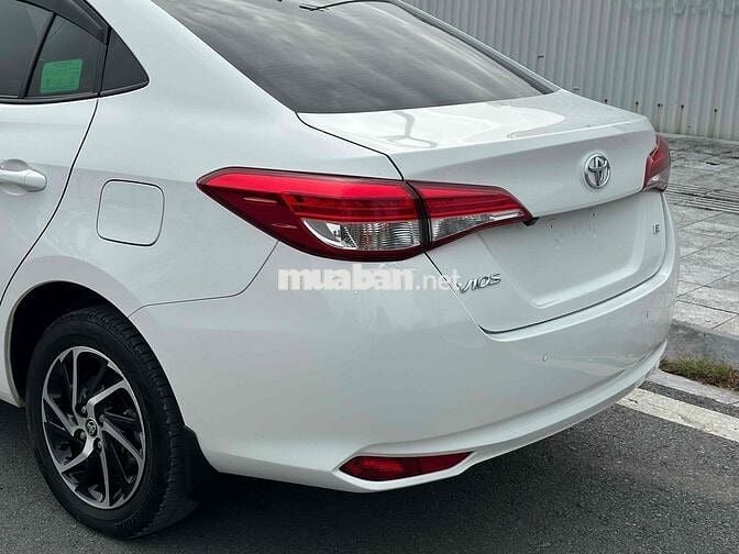 Bán Vios E 2022 1.5 số sàn