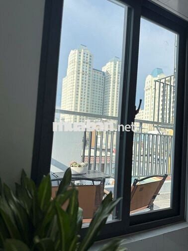 Thuê Duplex Thang Máy Ban Công 35m2 Võ Duy Ninh Gần Trung Tâm Q1