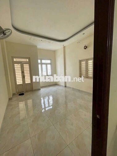 NHÀ RỘNG RÃI SẠCH SẼ DT 4*20, TRỆT LẦU 3PN, HẺM XE HƠI, GẦN NGÃ TƯ GA