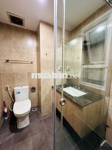 Cho thuê Golden Palace - Mễ Trì 120m2 3PN 2VS full đồ đẹp giá 19tr/th