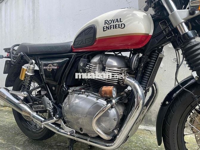Royal Enfield Interceptor 650 2021 Đỏ Trắng