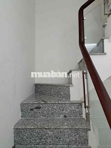 Cho thuê nhà hẻm Hoàng Ngân P16 Q8