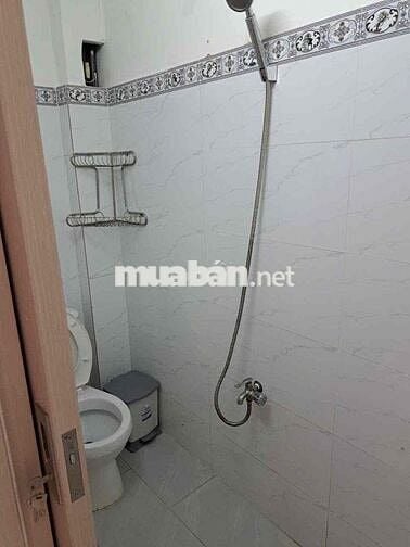 Cho thuê nhà hẻm Hoàng Ngân P16 Q8