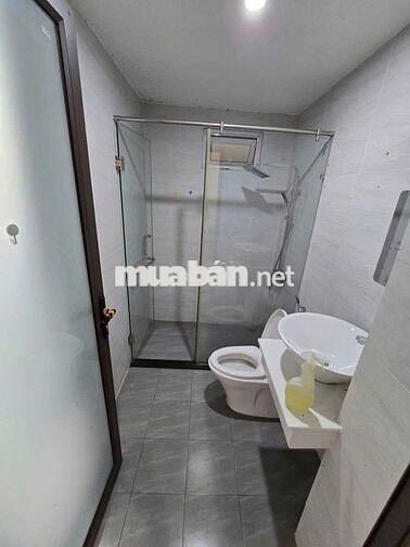 Cho thuê nhà 3 tầng mặt tiền Phan Đăng Lưu