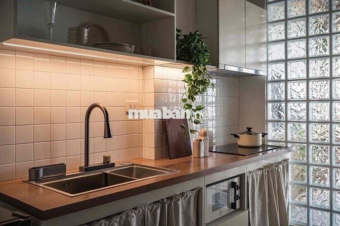 CHO THUÊ CĂN HỘ TÁCH BẾP CAO CẤP NGAY TRUNG TÂM QUẬN 1 AN NINH GIÁ RẺ