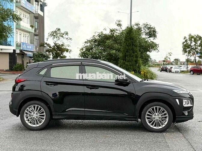 Hyundai Kona 2021 2.0 AT - 30000 km